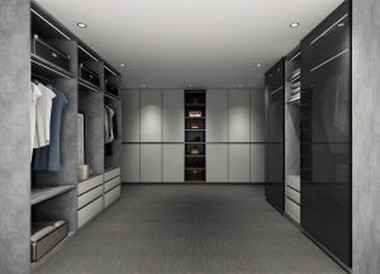Custom Walk-in Closet