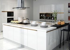 White Gloss Kitchen Cabinet